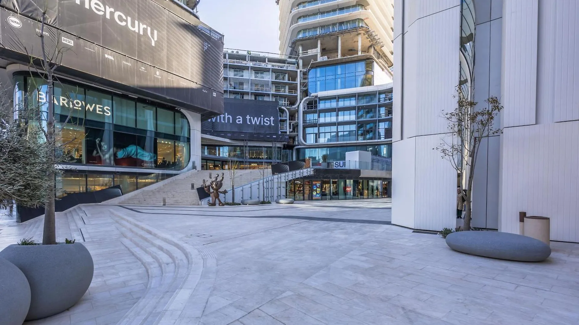 Vista Suites In Apartment In Mercury Towers Saint Julian's 0*,  マルタ